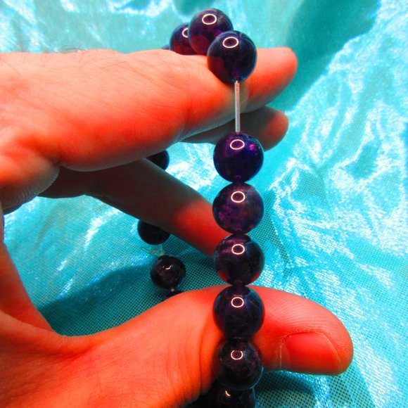 Amethyst 10mm Round 7" Stretchy Gemstone Bracelet - Picture 3 of 3